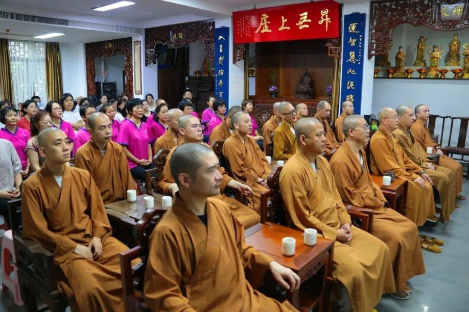 孙艺洲敢在姓敢年会上反抗职场PUA?竟是全新BJ40给他的勇气!